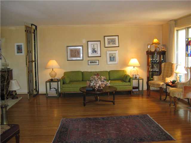 5669 Walnut Grove Road Memphis, TN 38120 - Photo 6 of 8