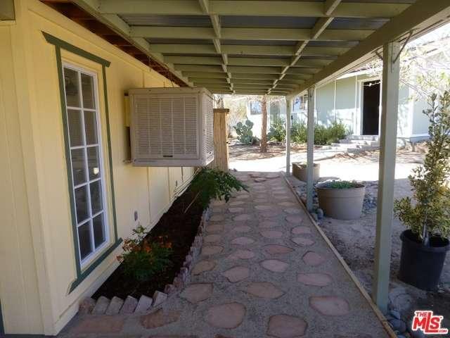 8840 Little Morongo Road Morongo Valley, CA 92256 - Photo 4 of 41