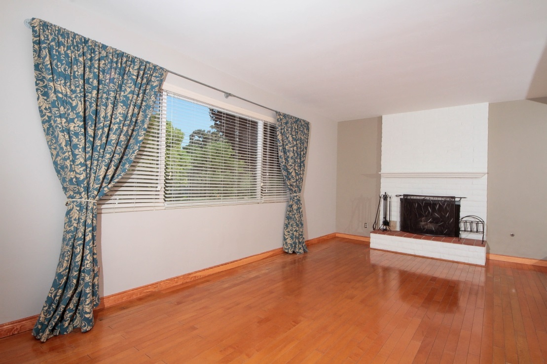 1670 Los Altos Road San Diego, CA 92109 - Photo 2 of 25
