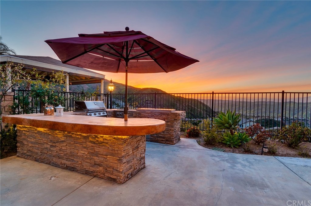 2106 Saltbush Circle Corona, CA 92882 - Photo 17 of 62