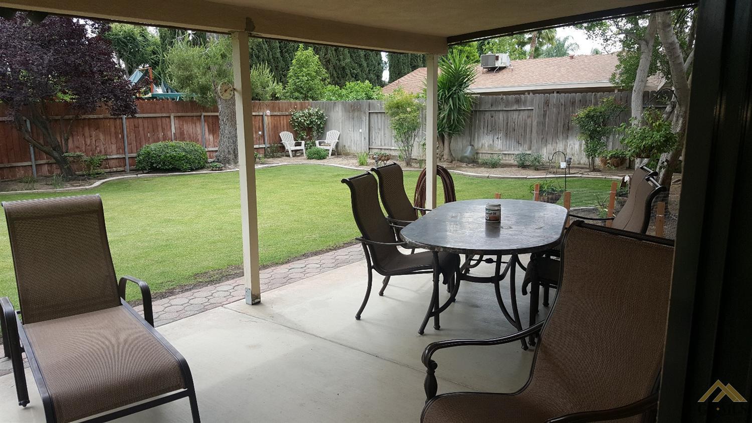 404 Quailridge Road Bakersfield, CA 93309 - Photo 14 of 15 Gallery Image 14