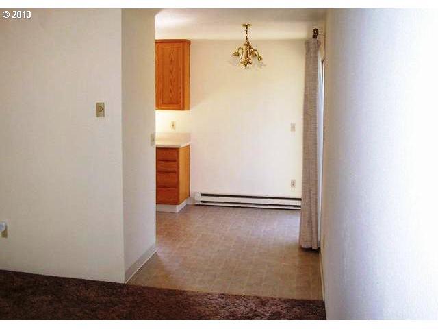 7016 Southwest Garden Home Road Portland, OR 97223 - Photo 5 of 14 Gallery Image 5