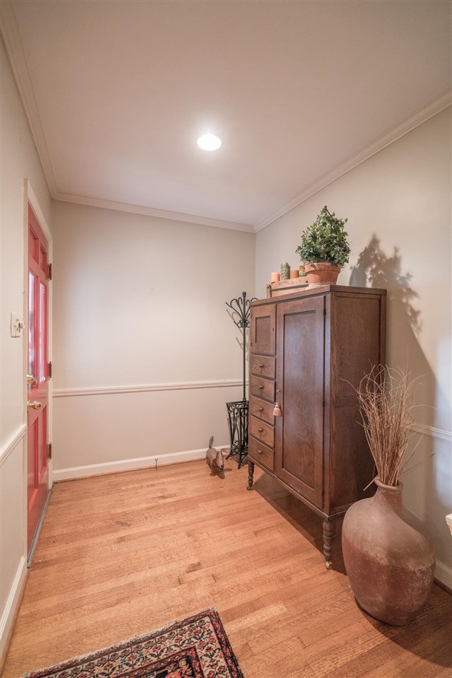 5095 South Angela Road Memphis, TN 38117 - Photo 3 of 23