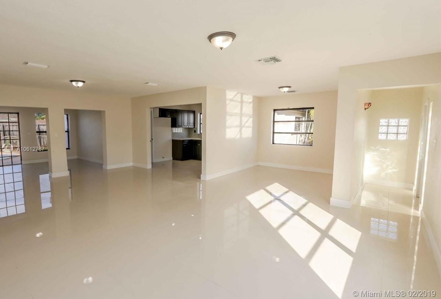 4634 Southwest 127th Place Miami, FL 33175 - Photo 4 of 23