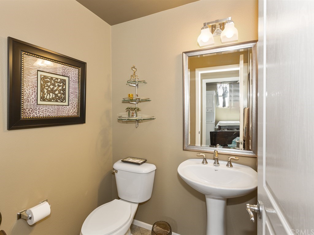 7693 Bombay Place, Unit 1 Rancho Cucamonga, CA 91739 - Photo 17 of 33