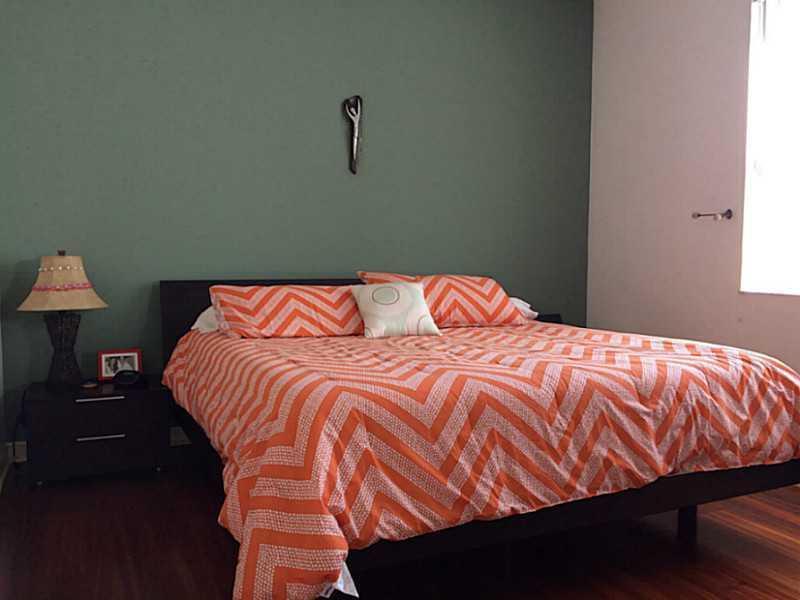 Vizcaya Miramar, FL 33027 - Photo 14 of 15