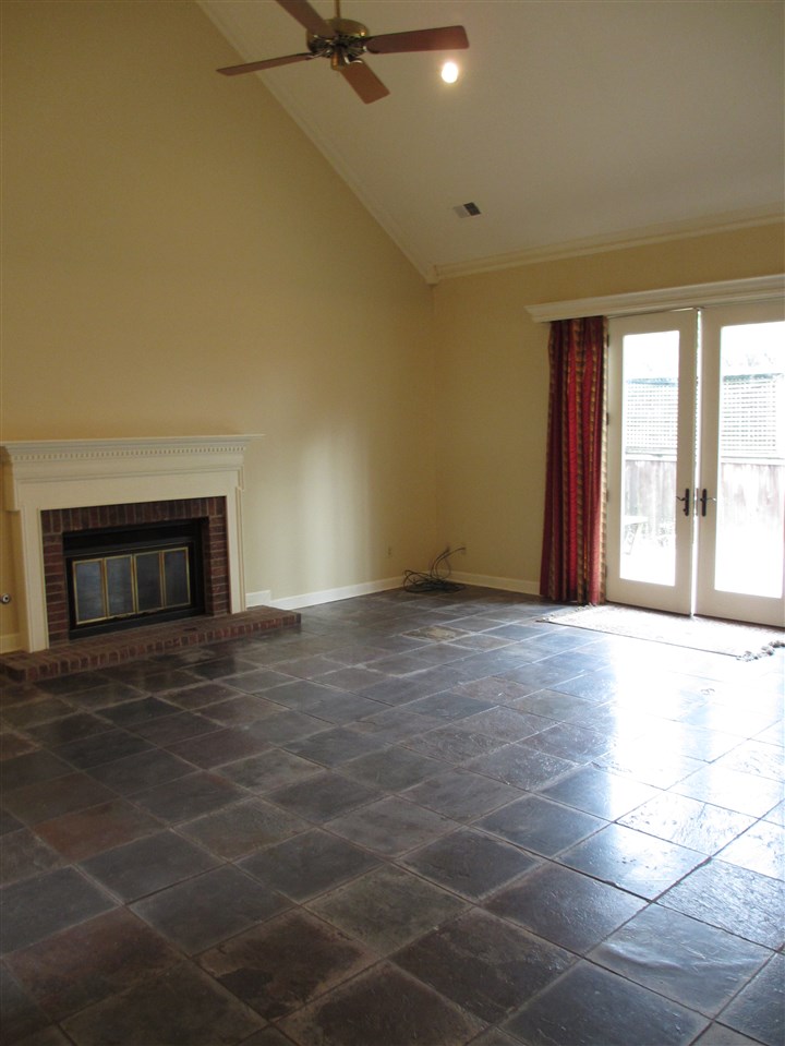 630 Azalea Terrace Circle Memphis, TN 38120 - Photo 9 of 20