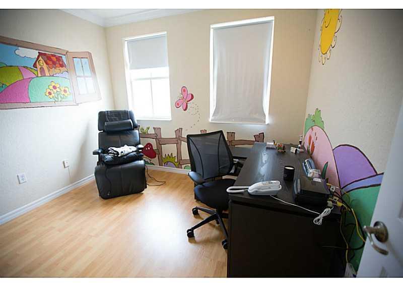 12441 Southwest 124th Terrace Miami, FL 33186 - Photo 12 of 14