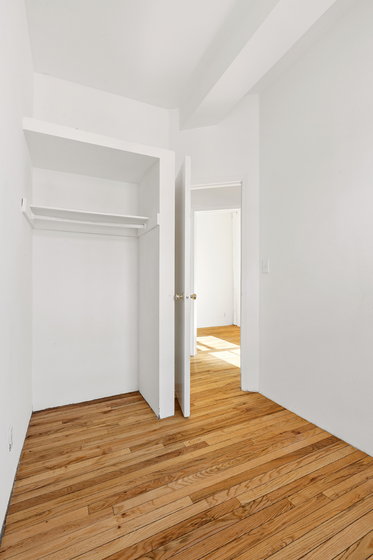 316 Mott Street, Unit 2F Manhattan, NY 10012 - Photo 4 of 8