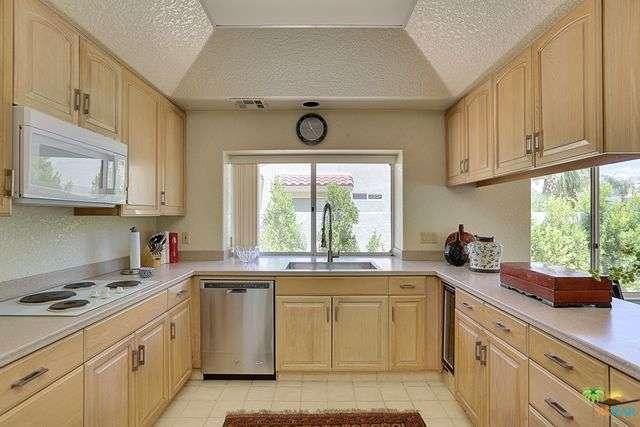 36750 Palmdale Road Rancho Mirage, CA 92270 - Photo 16 of 43