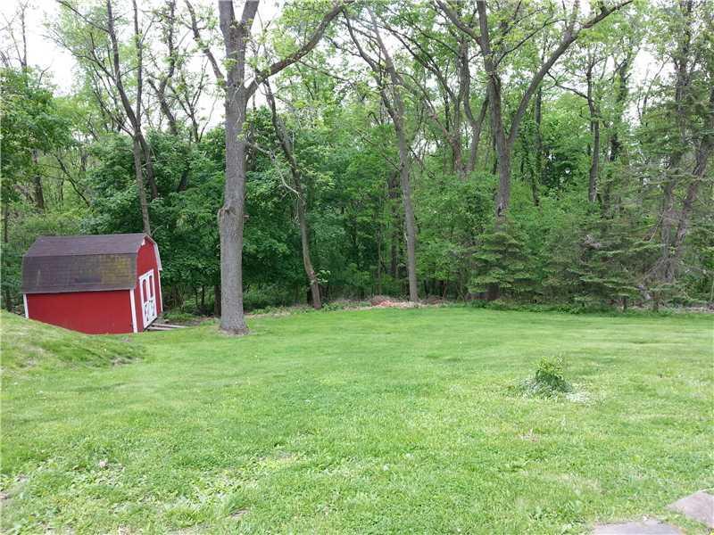 1206 Greentree Road Green Tree, PA 15220 - Photo 24 of 25 Gallery Image 24
