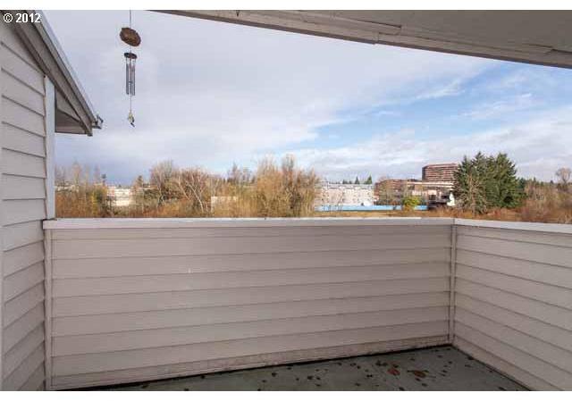 11044 Southwest Greenburg Road, Unit 323 Tigard, OR 97223 - Photo 3 of 13 Gallery Image 3