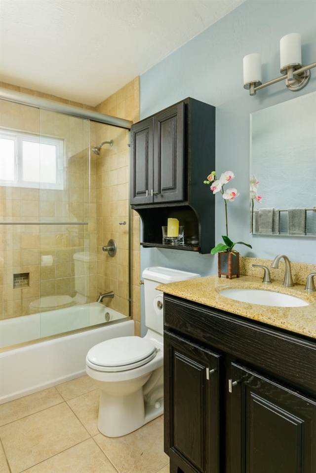 9914 Mission Vega Road, Unit 4 Santee, CA 92071 - Photo 9 of 11 Gallery Image 9