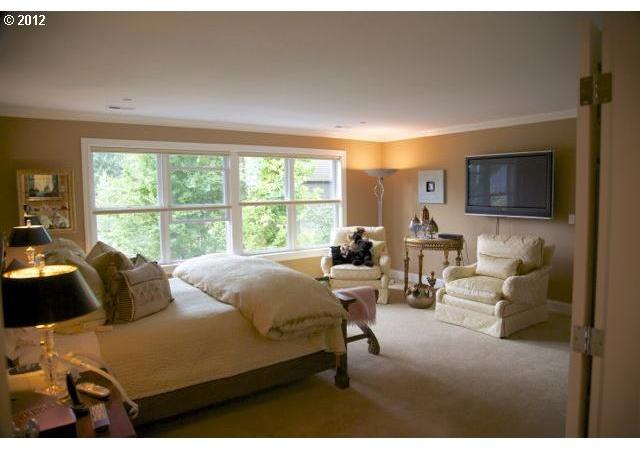 3032 Southwest Comus Street Portland, OR 97219 - Photo 13 of 14 Gallery Image 13