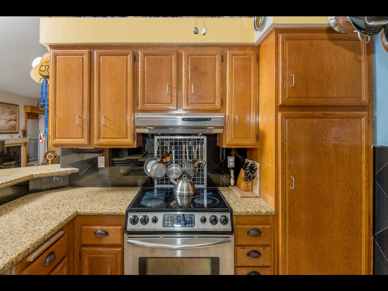 1953 Longfellow Road Vista, CA 92081 - Photo 14 of 25 Gallery Image 14