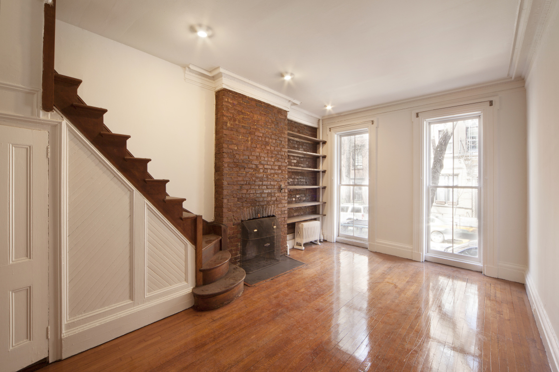 246 West 11th Street Manhattan, NY 10014 - Photo 2 of 6