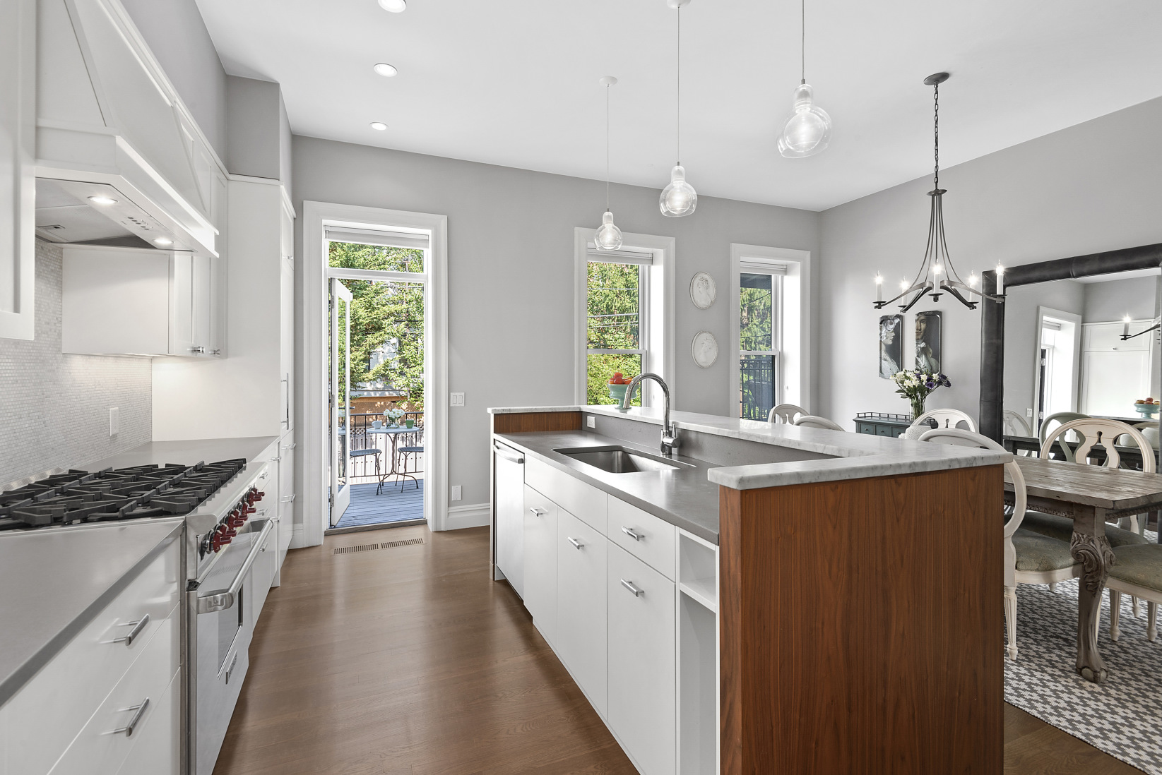 557 9th Street Brooklyn, NY 11215 - Photo 7 of 25