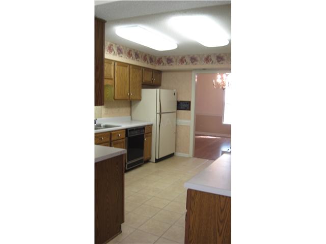 7808 Fawn Ridge Cove Memphis, TN 38016 - Photo 6 of 12 Gallery Image 6