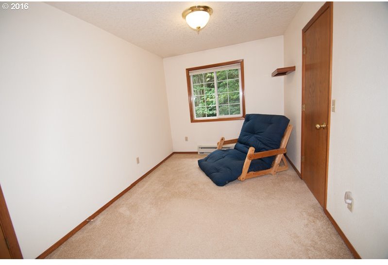 21555 Northwest Gilkison Road Scappoose, OR 97056 - Photo 14 of 30 Gallery Image 14