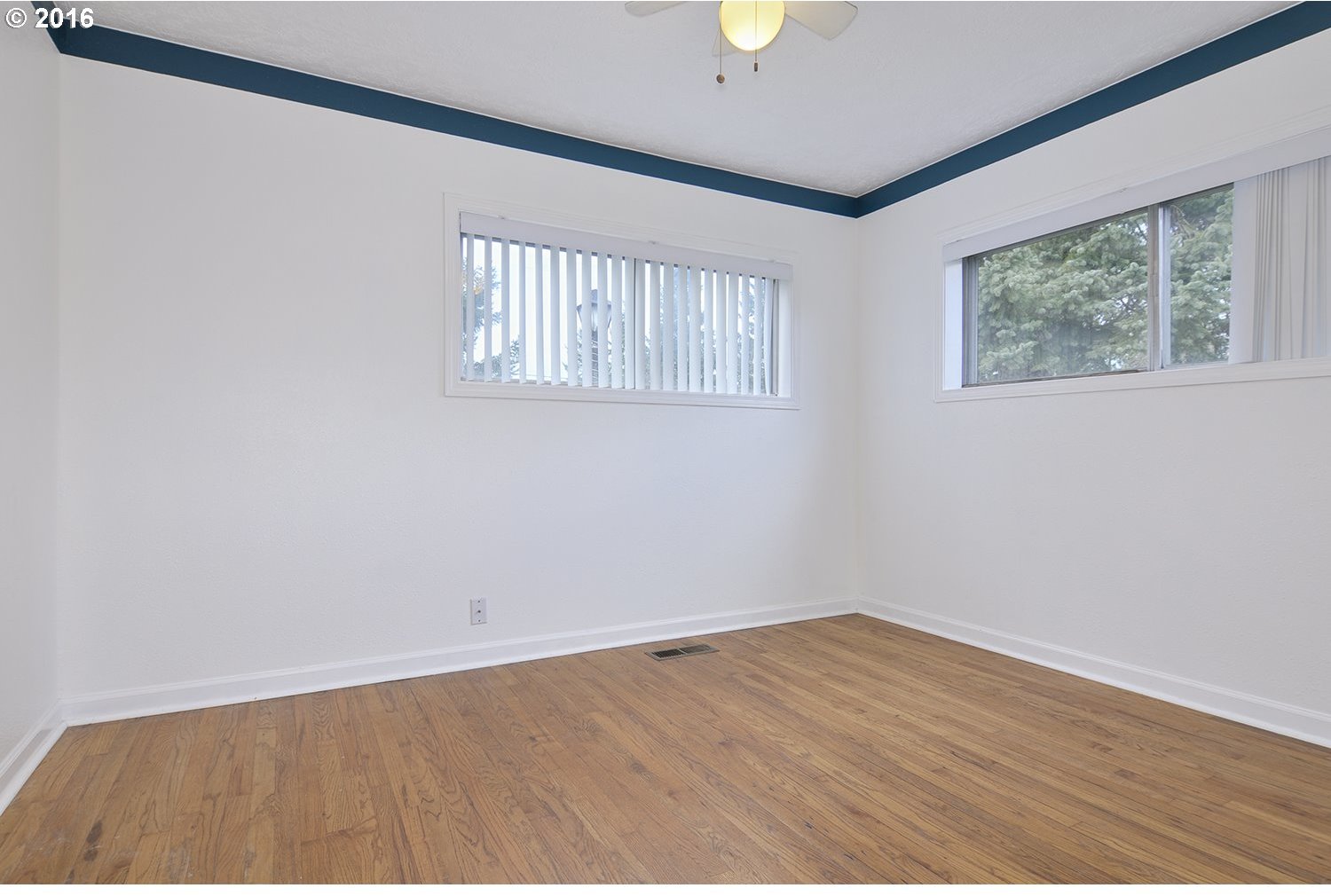 2502 Southeast Barnes Road Gresham, OR 97080 - Photo 14 of 19 Gallery Image 14