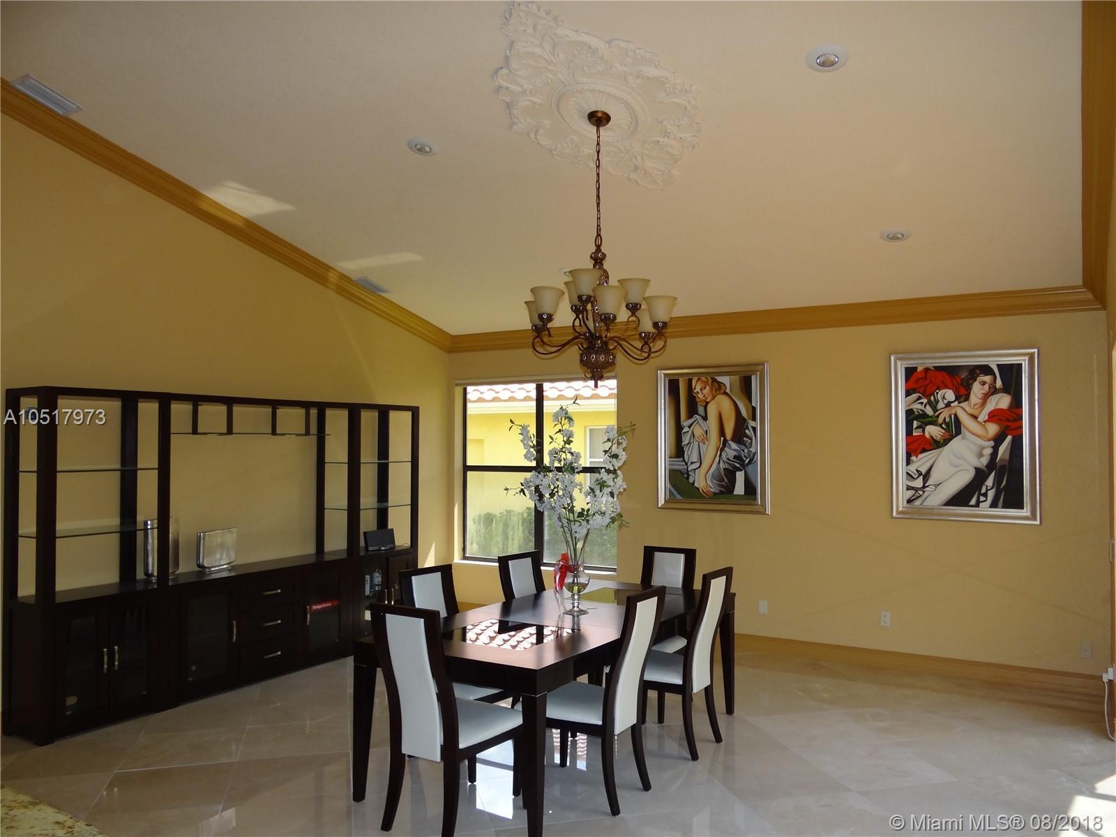 10654 Stonebridge Boulevard Boca Raton, FL 33498 - Photo 9 of 32 Gallery Image 9