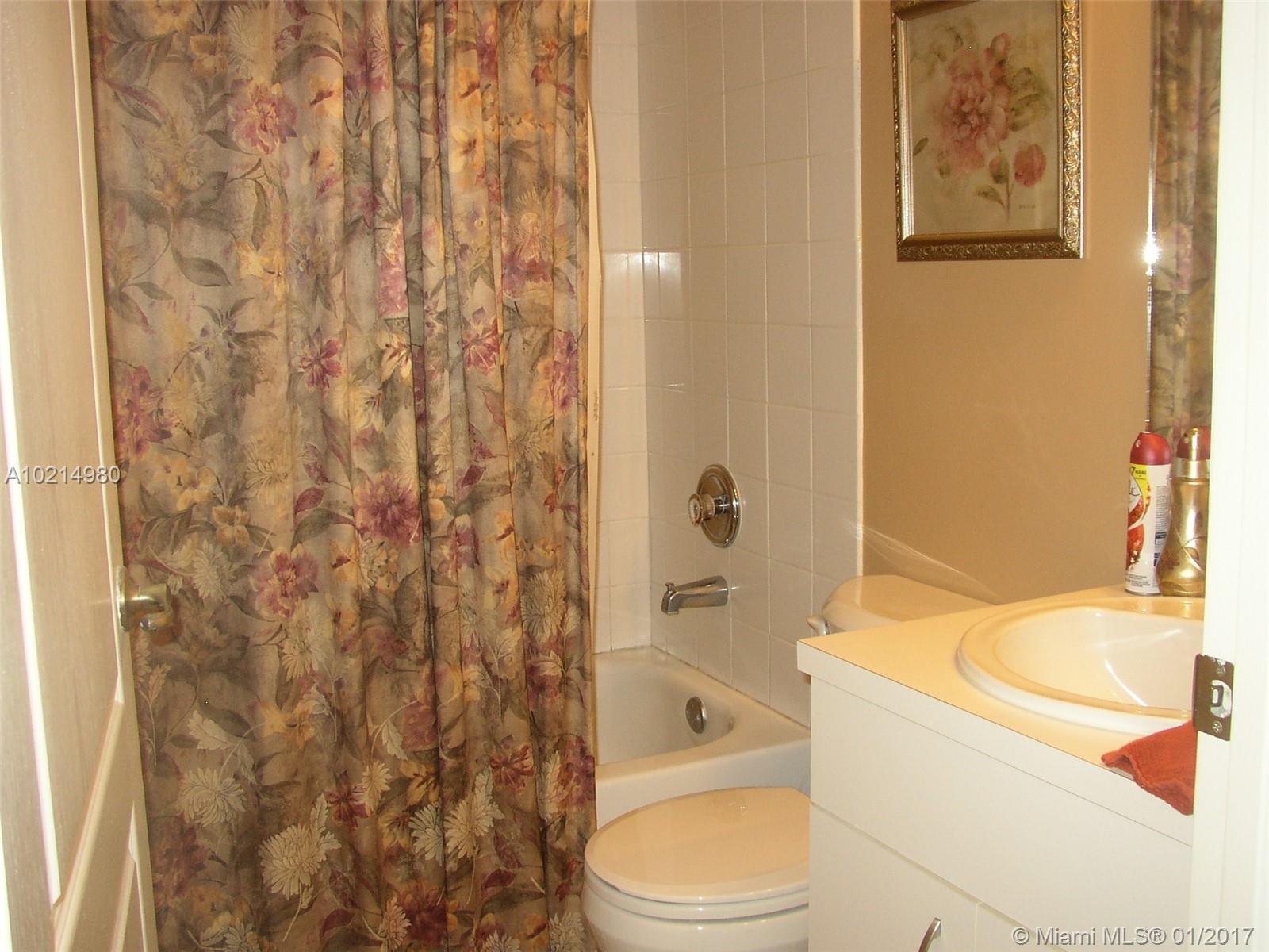 16246 Southwest 103rd Terrace Miami, FL 33196 - Photo 9 of 14