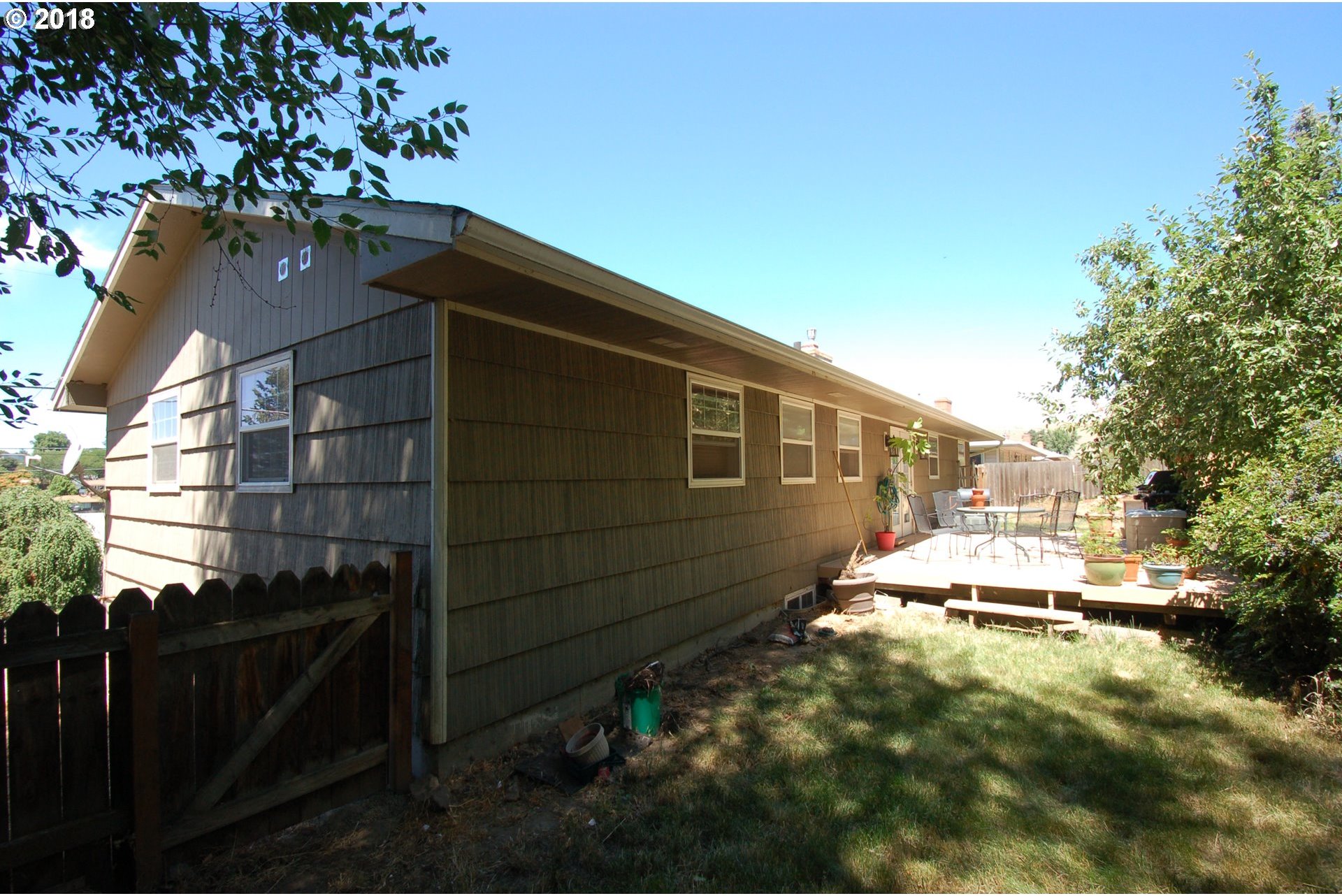 716 Northwest 6th Street Pendleton, OR 97801 - Photo 8 of 32