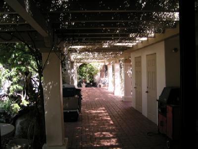 10003 Wornom Avenue Sunland, CA 91040 - Photo 18 of 28