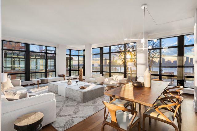$9,500,000 | 150 Charles Street, Unit 8AN | West Village