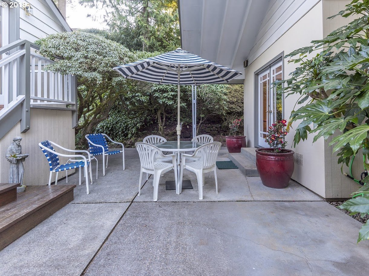 2245 Southwest Humphrey Park Road Portland, OR 97221 - Photo 30 of 32 Gallery Image 30