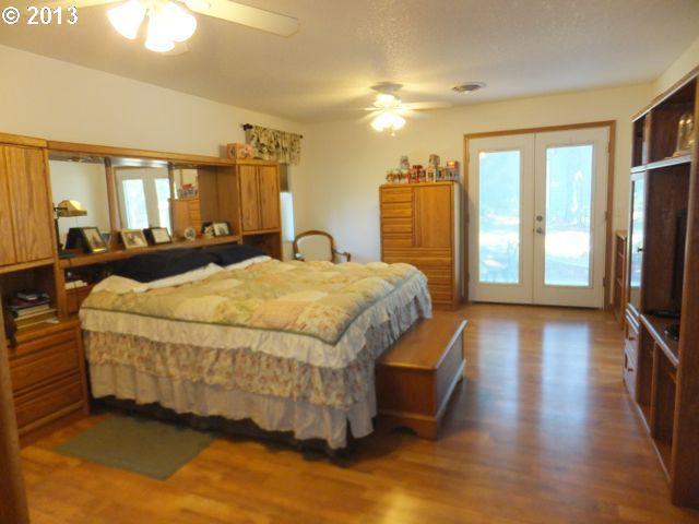 686 Bratton Road Goldendale, WA 98620 - Photo 5 of 16 Gallery Image 5