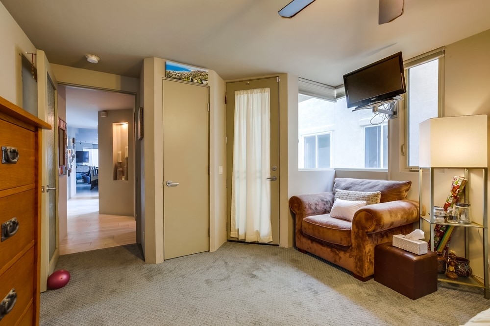 3375 Ocean Front Walk San Diego, CA 92109 - Photo 18 of 25