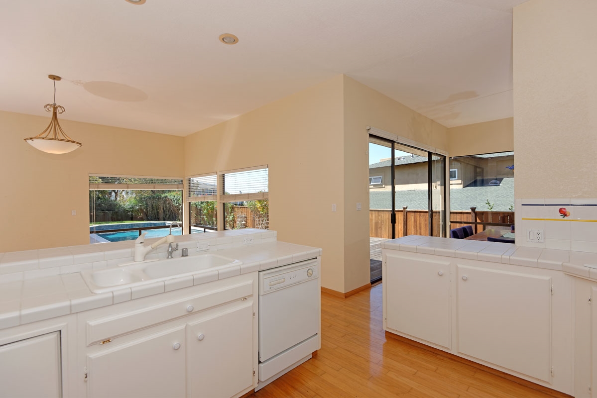 2269 El Amigo Road Del Mar, CA 92014 - Photo 9 of 20