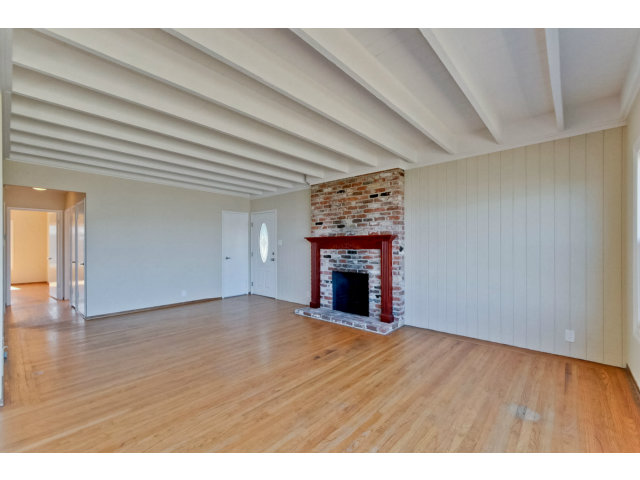 293 Palisades Drive Daly City, CA 94015 - Photo 4 of 25