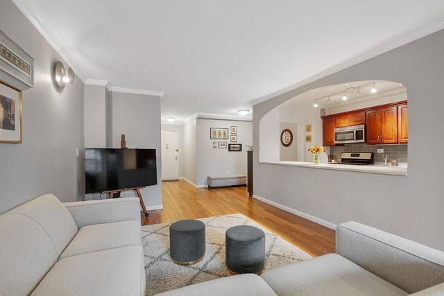 $850,000 | 191 Willoughby Street, Unit 8L | Downtown Brooklyn