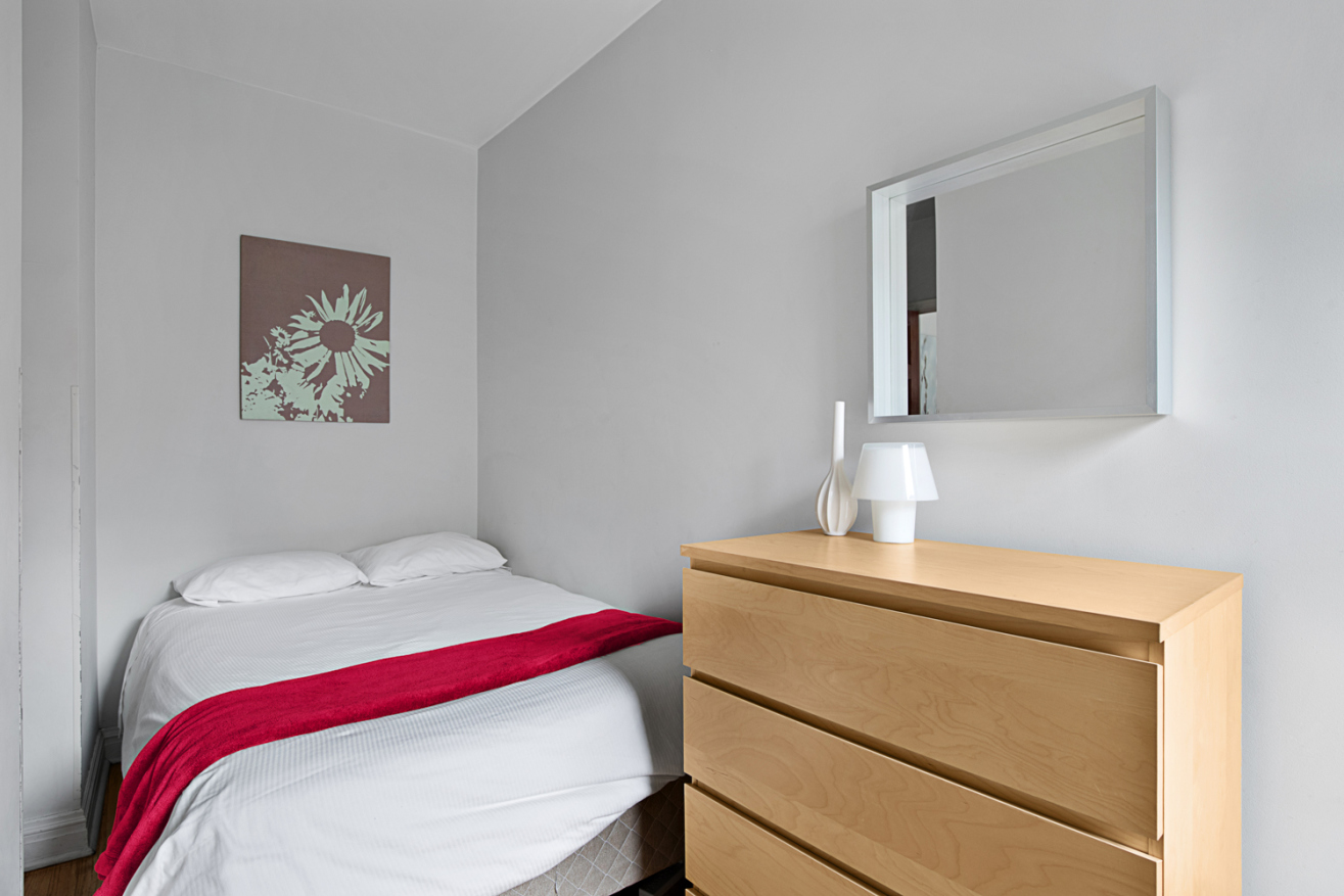 39 Christopher Street, Unit 2C Manhattan, NY 10014 - Photo 4 of 7