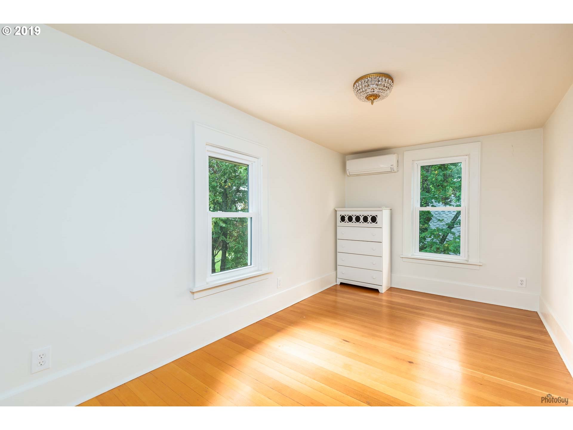 2170 Alder Street Eugene, OR 97405 - Photo 14 of 25