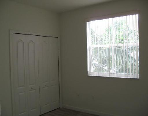 1663 Southeast 27th Drive, Unit 209 Homestead, FL 33035 - Photo 7 of 11