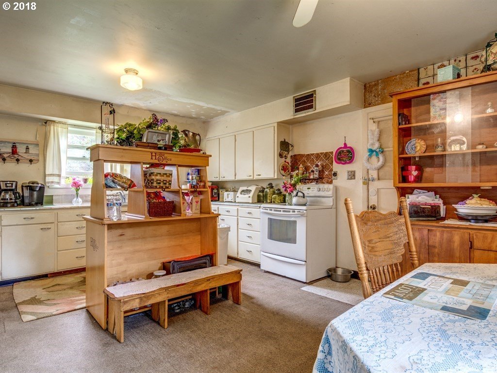 17115 Northeast Union Road Ridgefield, WA 98642 - Photo 10 of 32