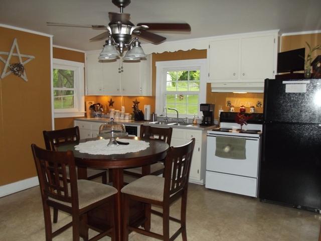 2940 Barfield Road Murfreesboro, TN 37128 - Photo 8 of 15 Kitchen