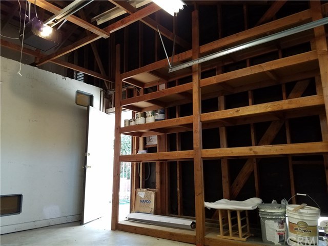5001 Paseo Dali Irvine, CA 92603 - Photo 14 of 14 Plenty room for storage in the garage