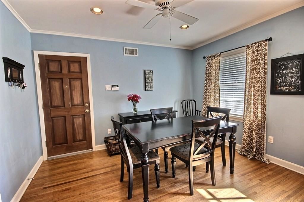 5143 Sequoia Road Memphis, TN 38117 - Photo 4 of 11 Breakfast or dining area open to the living room and updated kitchen