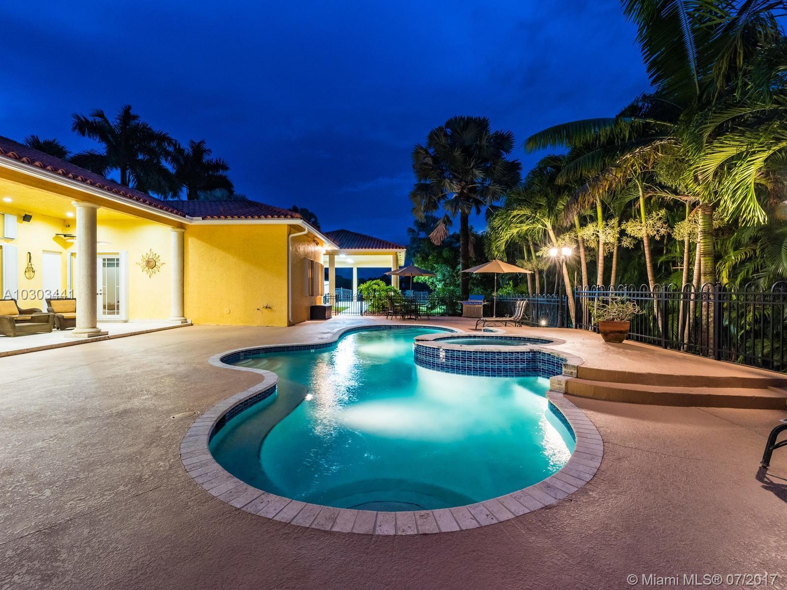 16599 Stirling Road Southwest Ranches, FL 33331 - Photo 21 of 100