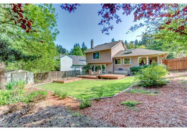 3229 Southwest Luradel Street Portland, OR 97219 - Photo 16 of 16 Gallery Image 16