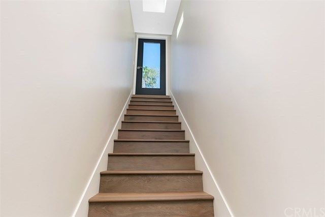 $1,489,000 | 242 Catalina Drive, Newport Beach, CA 92663