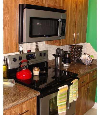 Pine Island Ridge Davie, FL 33324 - Photo 4 of 14