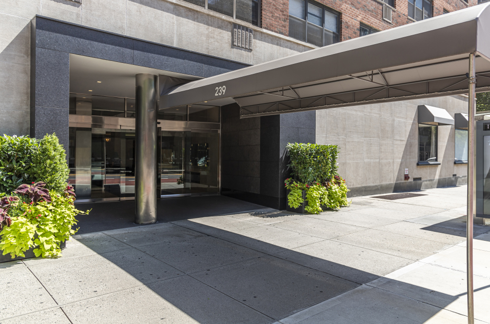 239 E 79th St, Manhattan, NY 10075 - Photo 3 of 5