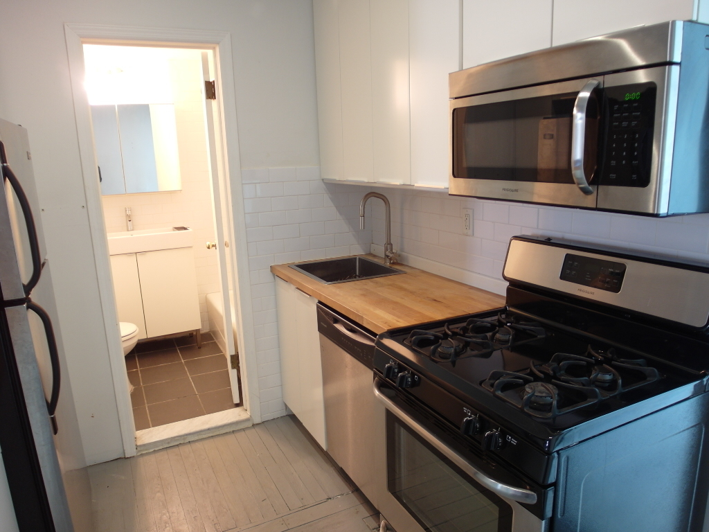 379 Clinton Street, Unit 2 Brooklyn, NY 11231 - Photo 4 of 12