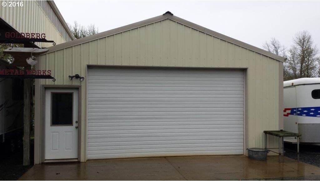 4921 Melrose Road Roseburg, OR 97471 - Photo 7 of 30