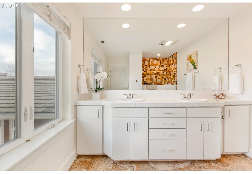 3091 Northwest Montara Loop Portland, OR 97229 - Photo 1 of 23 Gallery Image 1